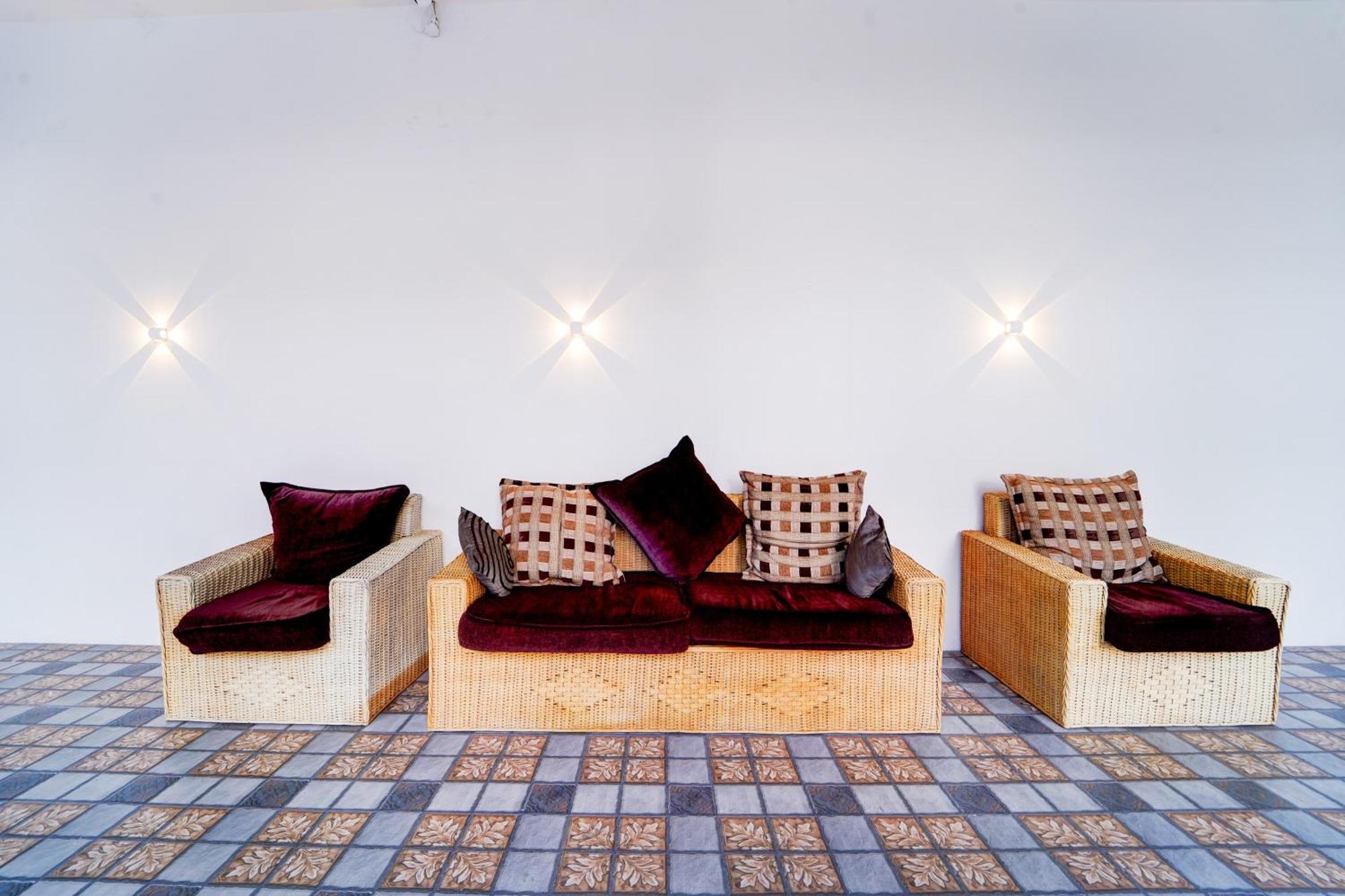 Super Hotel O Gandhi Nagar Near South Railway Backgate Kochi Εξωτερικό φωτογραφία